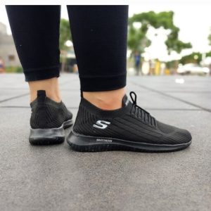 کتونی اسکیچرز مشکی پرفروش